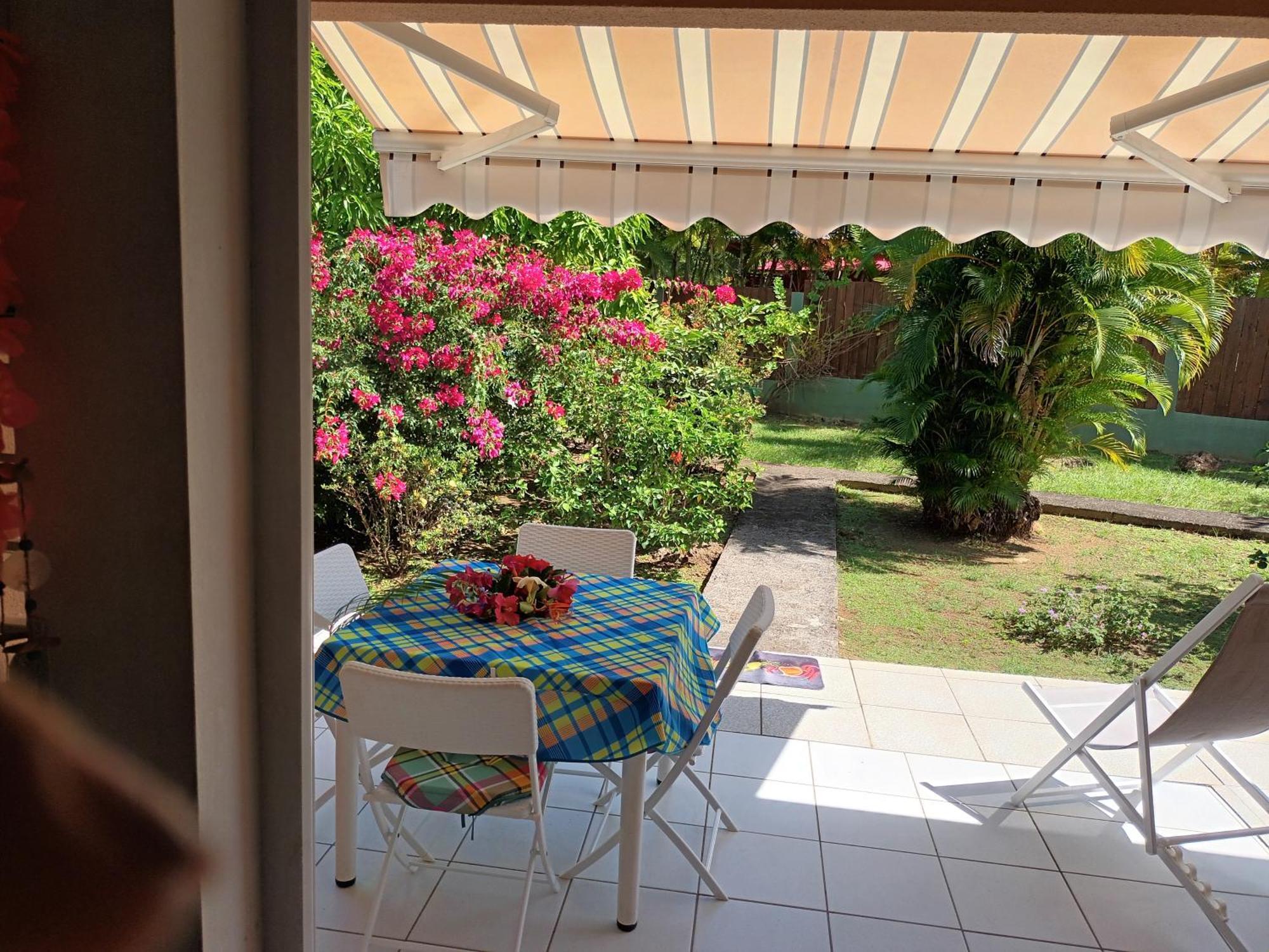 Residence Corail Sainte-Rose Luaran gambar